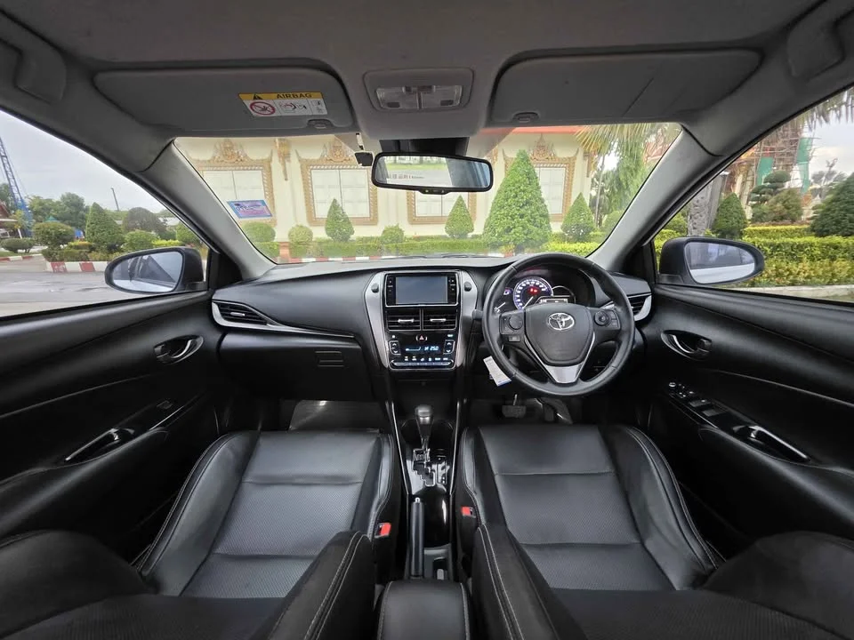 2021 Toyota Yaris ATIV III 3