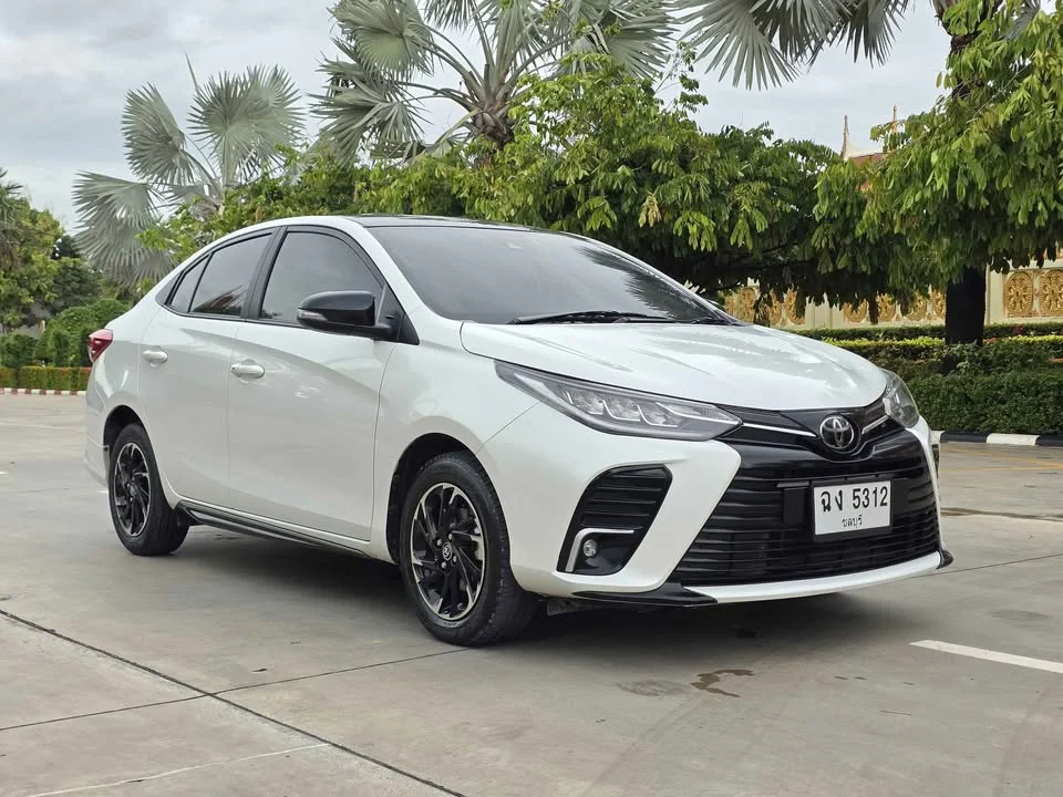 2021 Toyota Yaris ATIV III 2