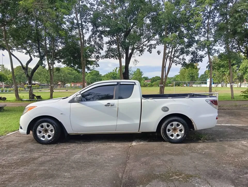 2012 Mazda BT-Series II 3