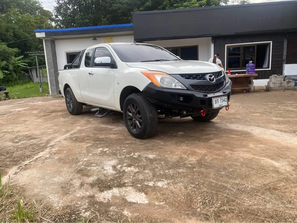 2013 Mazda BT-Series II 3
