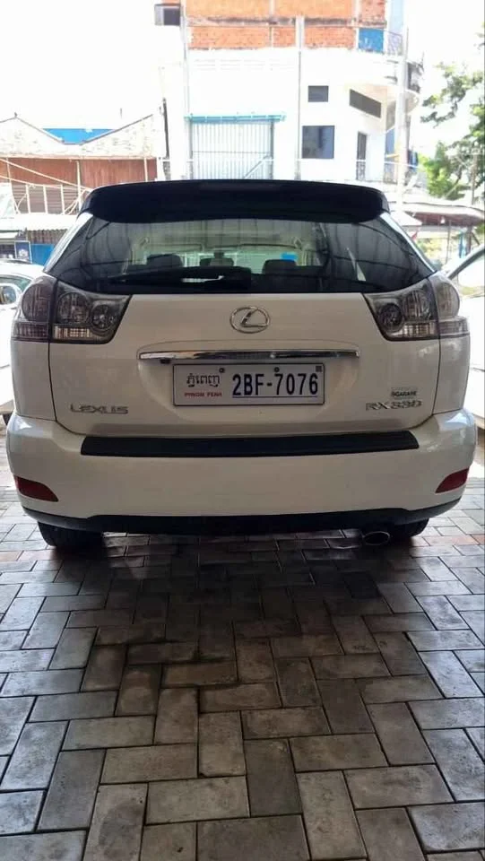 2004 Lexus RX II 3
