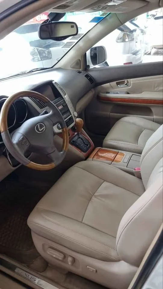 2004 Lexus RX II 2
