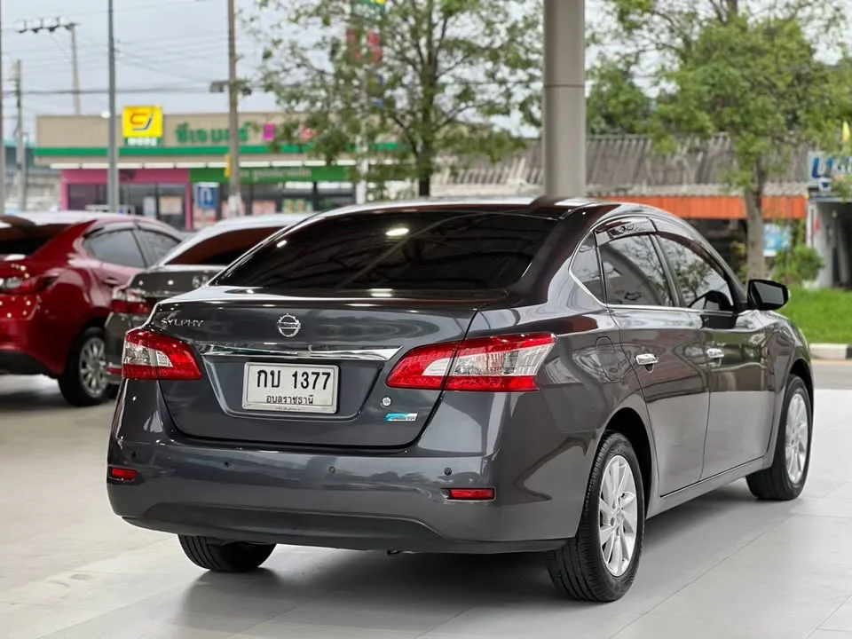 2012 Nissan Sylphy III (B17) 3