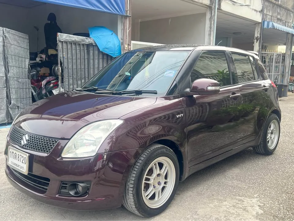 2010 Suzuki Swift I 3