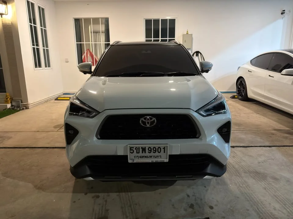 2024 Toyota Yaris Cross AC200 2