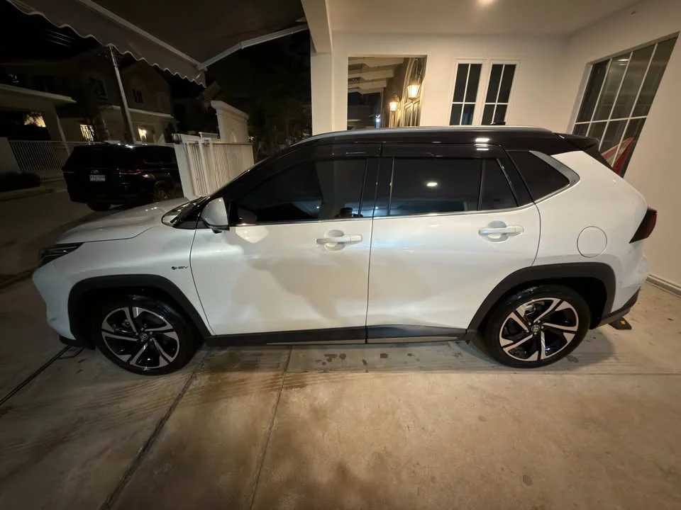 2024 Toyota Yaris Cross AC200 3