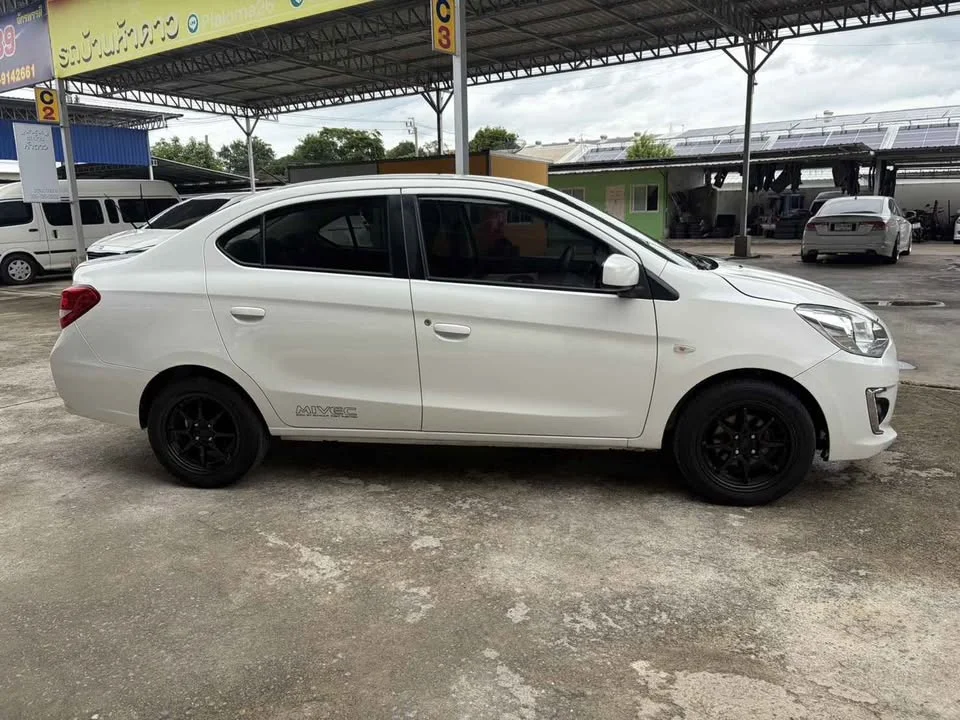 2017 Mitsubishi Attrage VI 2