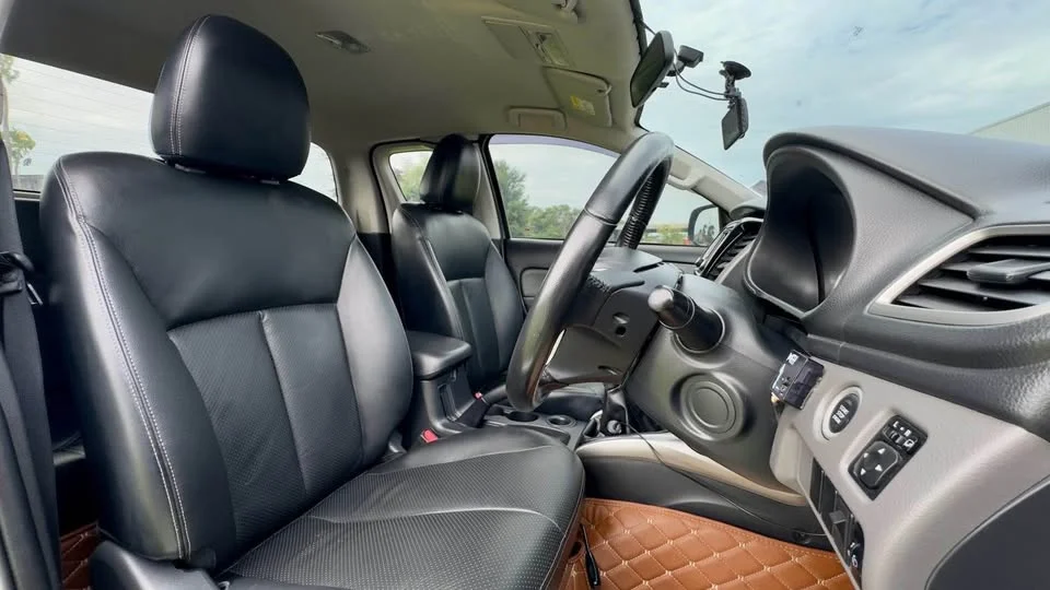 2017 Mitsubishi Triton V 2