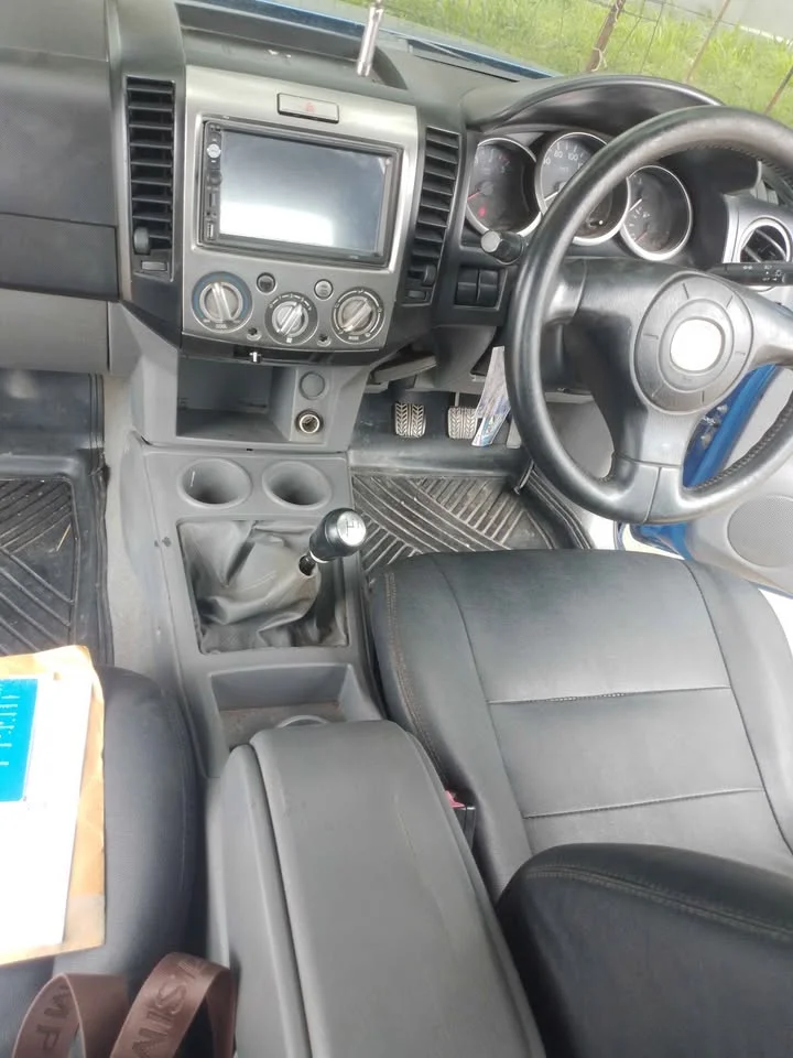 2011 Mazda BT-Series I 2