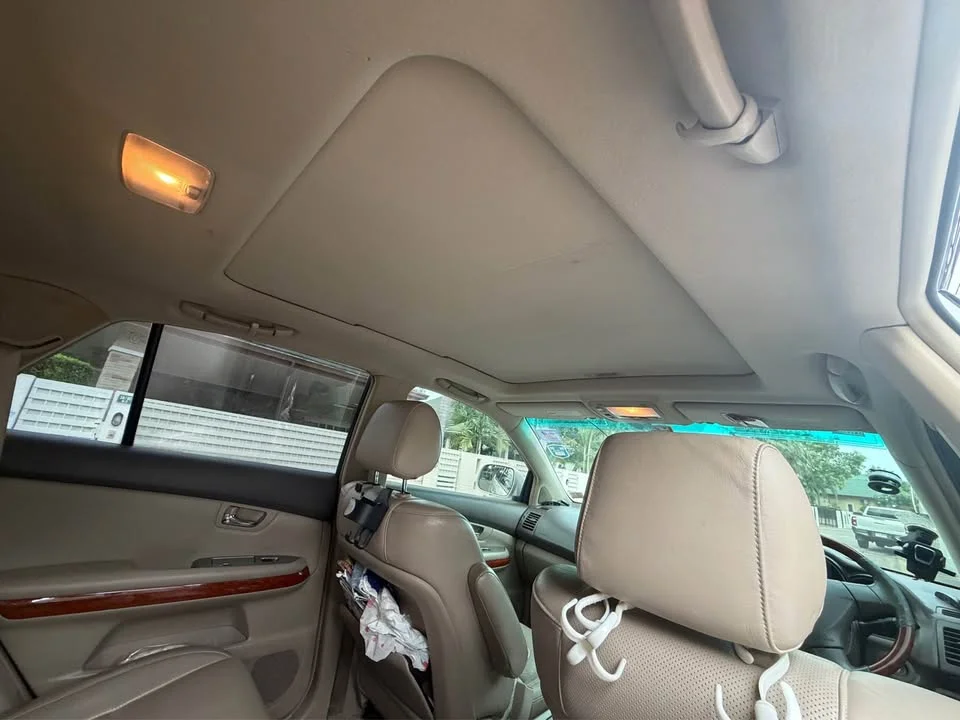 2010 Toyota Harrier II 2