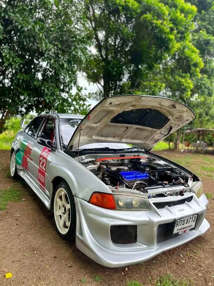 Mitsubishi Lancer VII 2