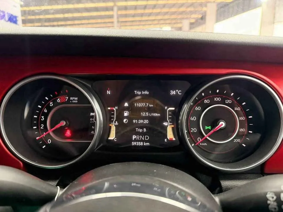 2022 Jeep Wrangler JL 3