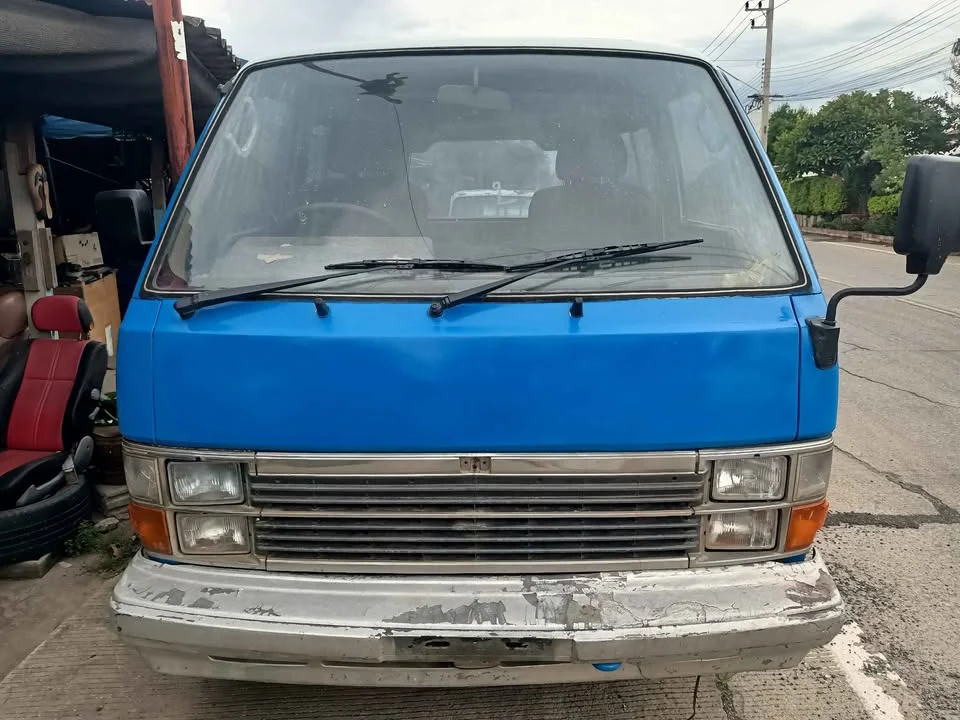 Toyota Commuter III 2
