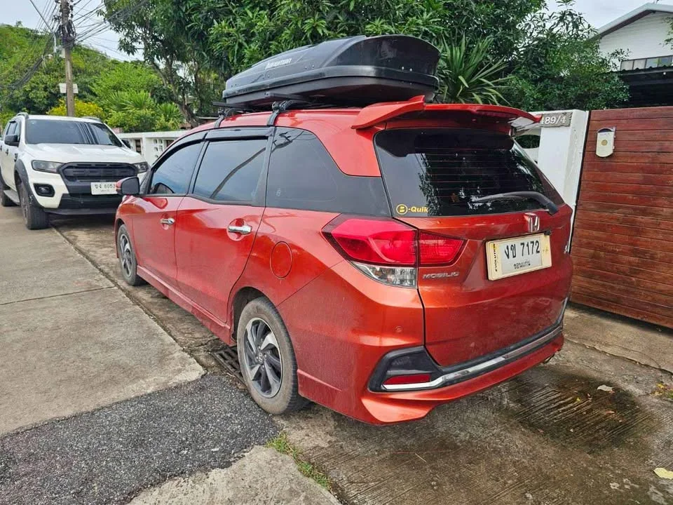 2017 Honda Mobilio II 2