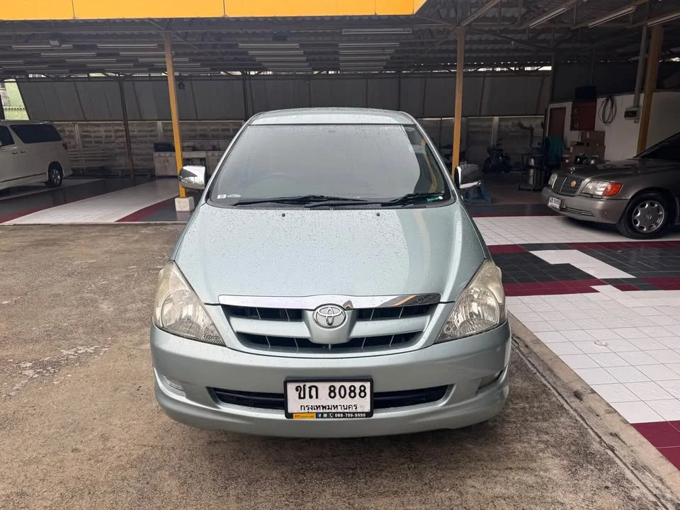 2007 Toyota Innova I 2