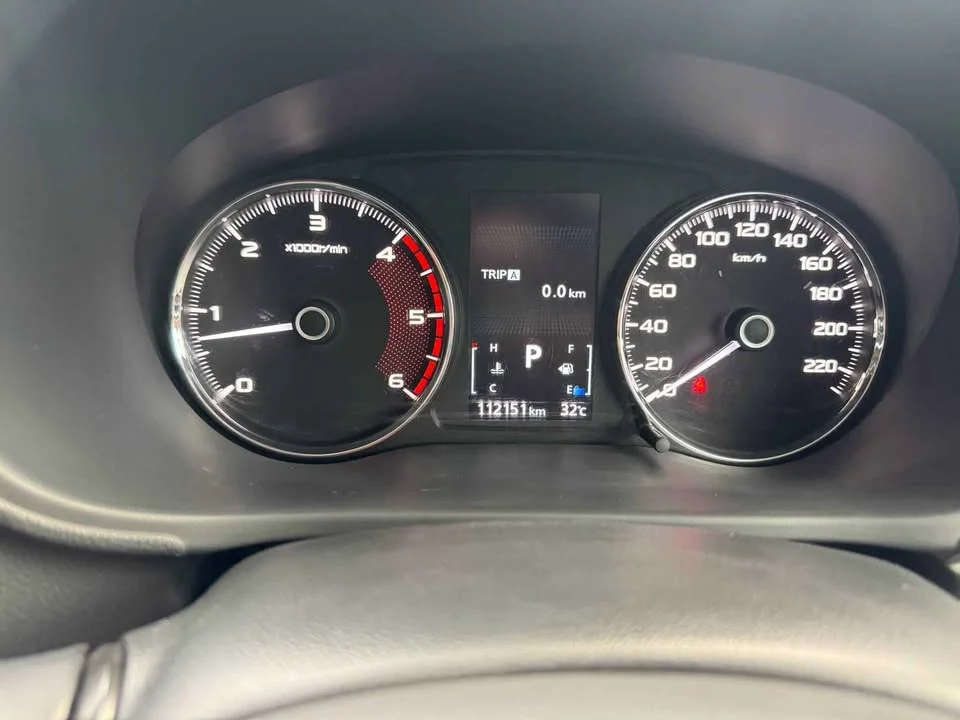 2017 Mitsubishi Pajero Sport III 2