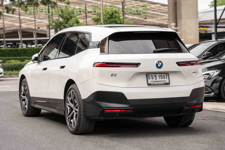 2023 BMW iX I20 3