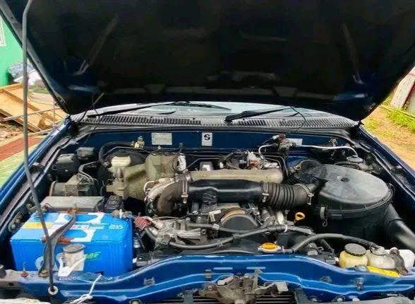 2002 Toyota Hilux Tiger VI 2