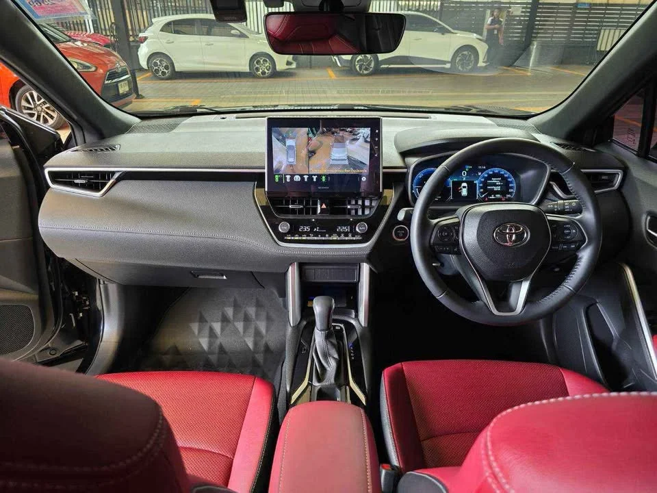 2024 Toyota Corolla Cross XG10 2