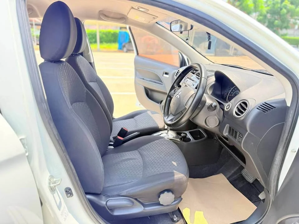 2016 Mitsubishi Mirage VI 2
