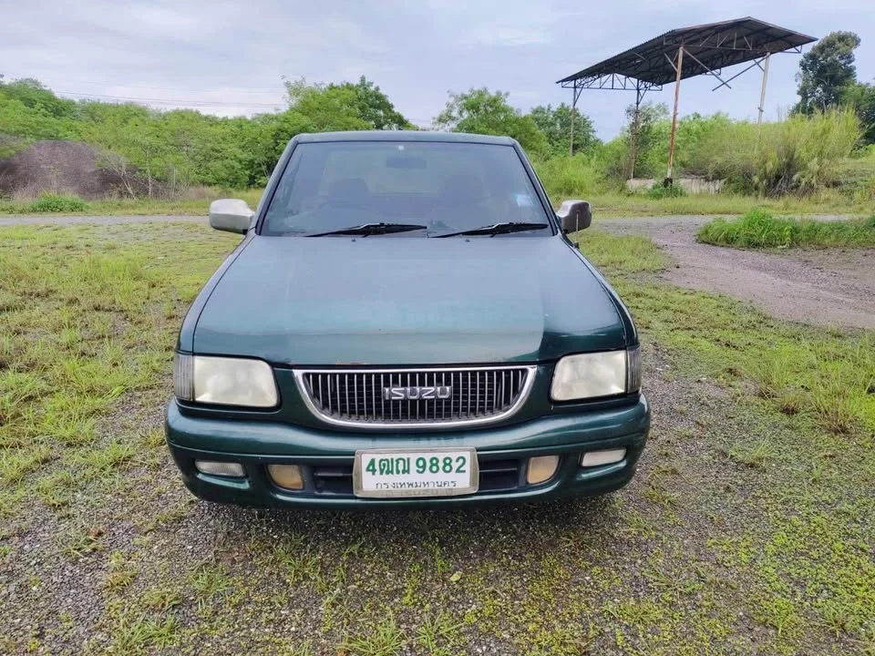 2002 Isuzu Faster Dragon Eyes III 2