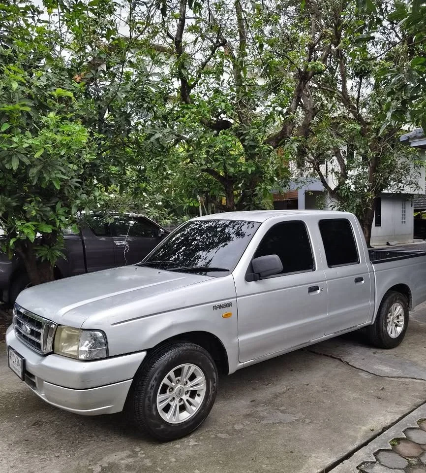 2003 Mazda 2500 Fighter V 3