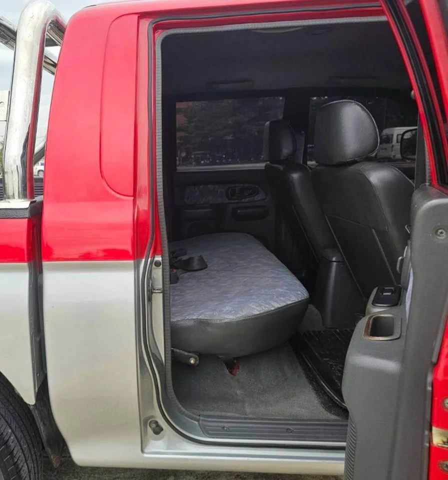2001 Mitsubishi Strada III 2