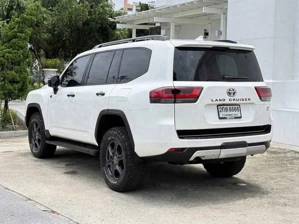 2022 Toyota Land Cruiser J300 3
