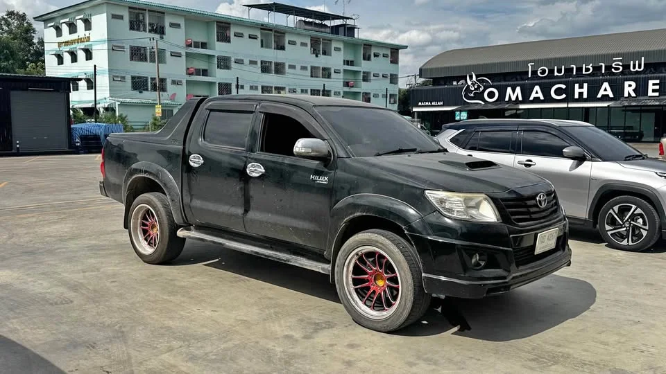 2015 Toyota Hilux VII 2