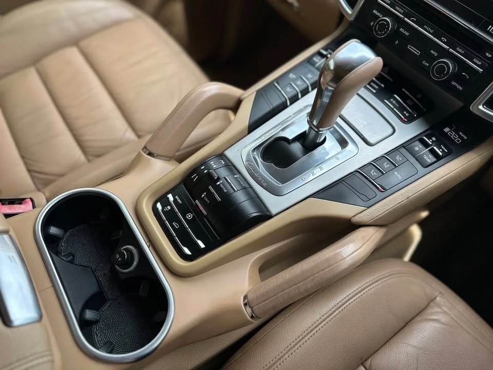 2013 Porsche Cayenne II 2