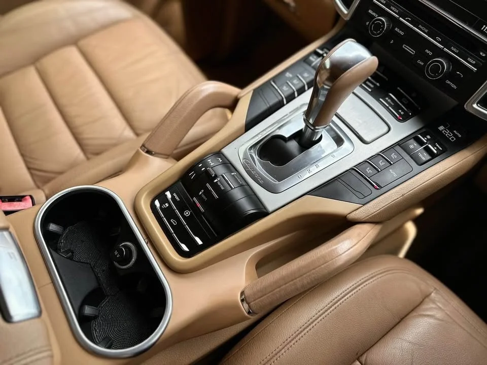 2013 Porsche Cayenne II 2