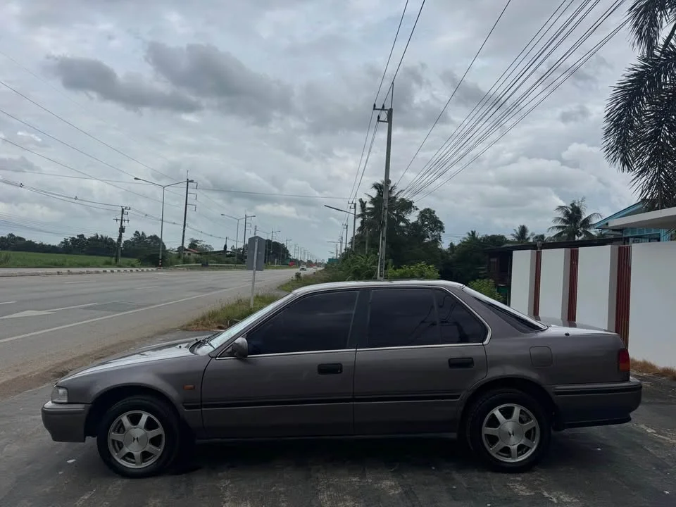 1994 Honda Accord IV 2