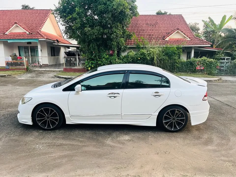 2010 Honda Civic VIII 3