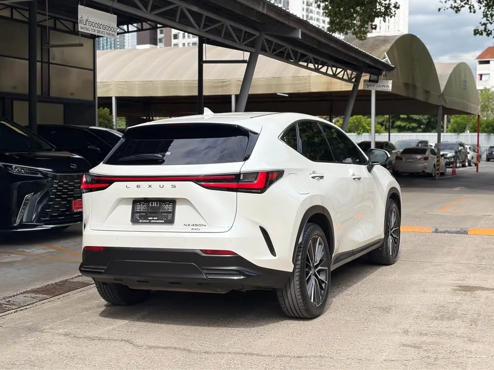 2024 Lexus NX II 3