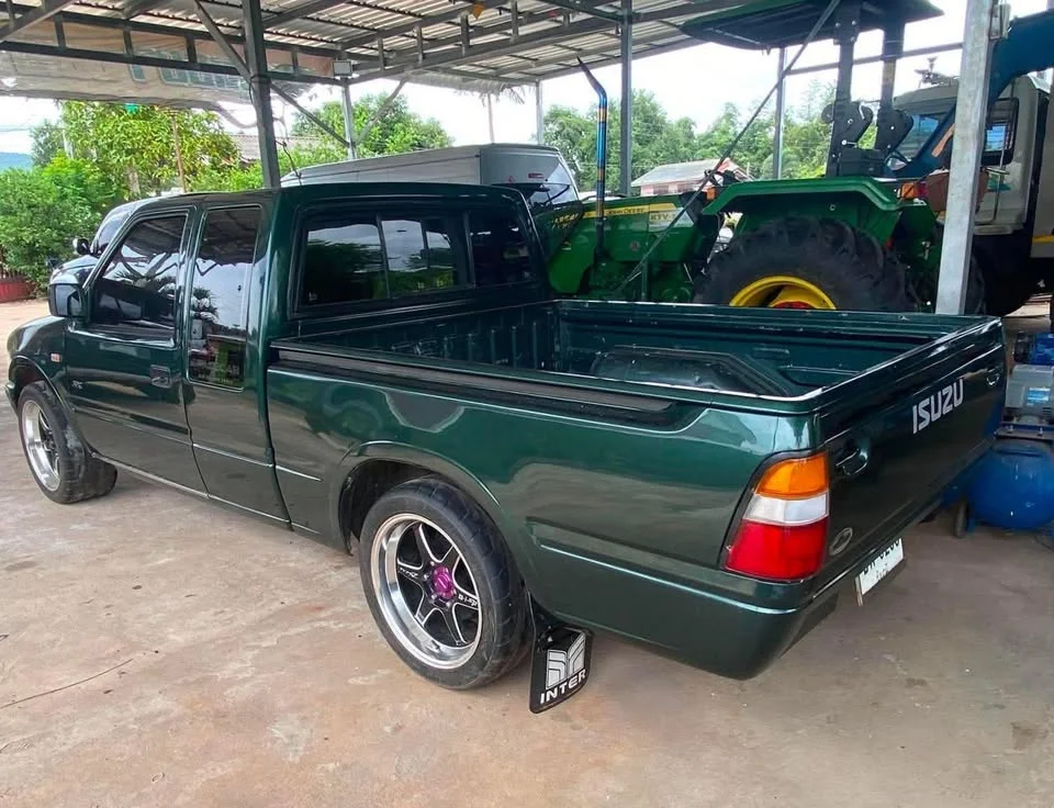 Isuzu Faster Dragon Eyes III 2