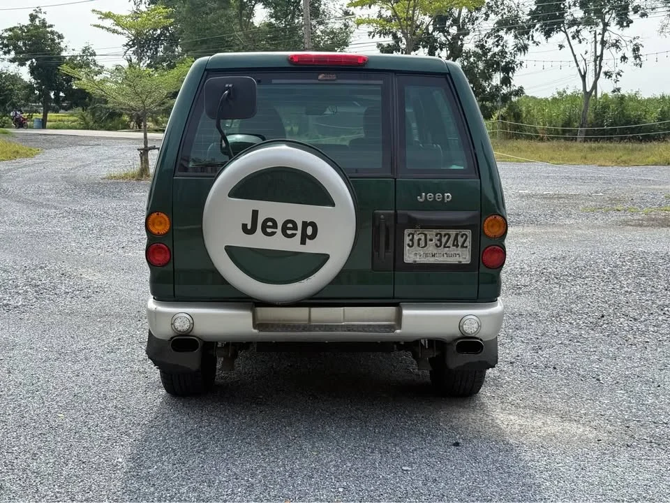 1983 Isuzu Trooper II 2