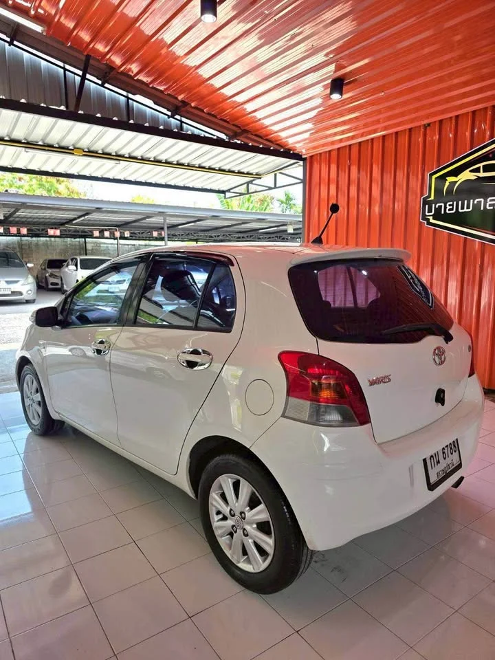 2009 Toyota Yaris II 3