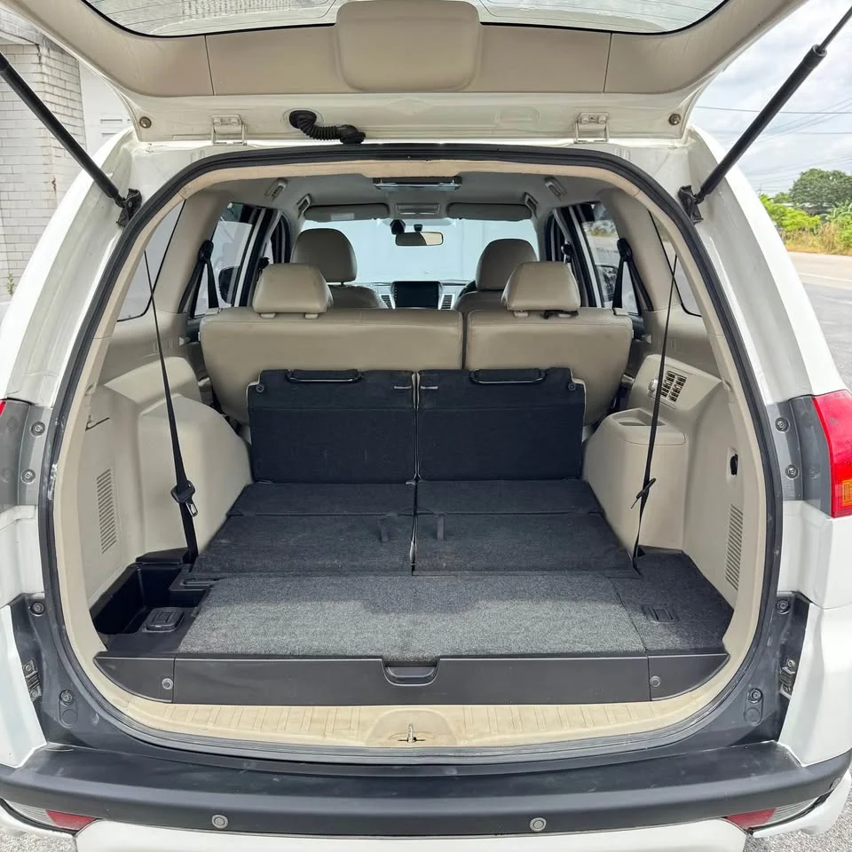 2012 Mitsubishi Pajero Sport II 3