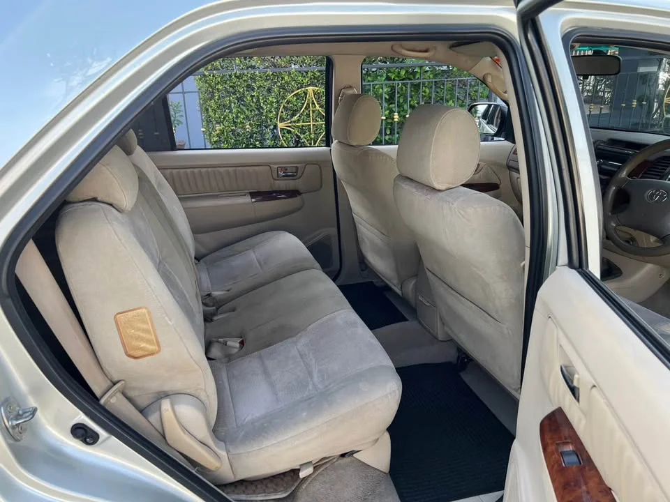 2005 Toyota Fortuner I 2