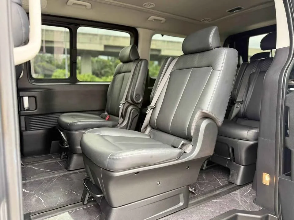 2021 Hyundai Staria US4 3
