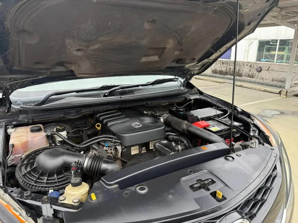 2013 Mazda BT-Series II 3