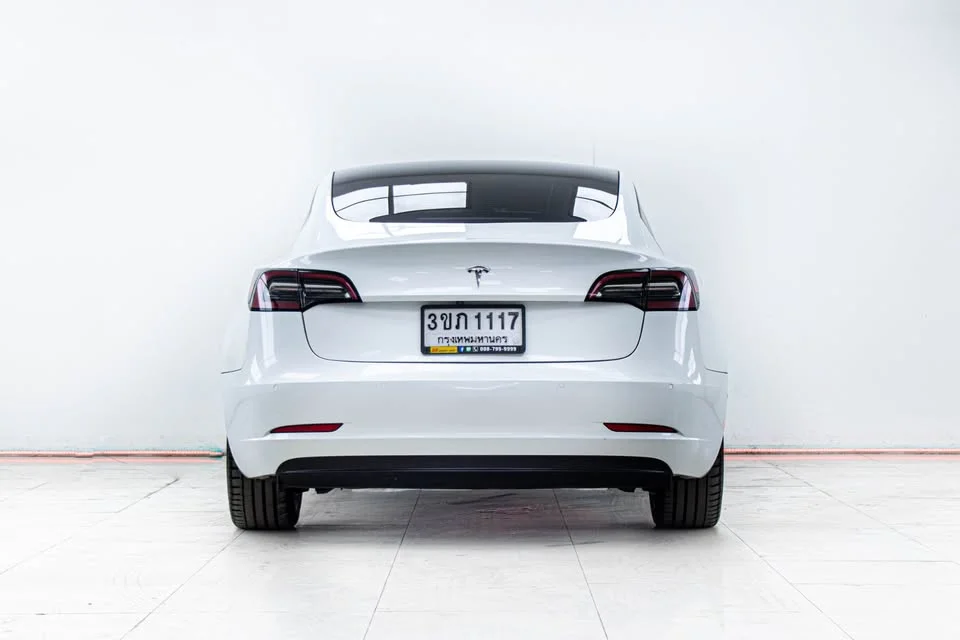 2022 Tesla Model 3 2