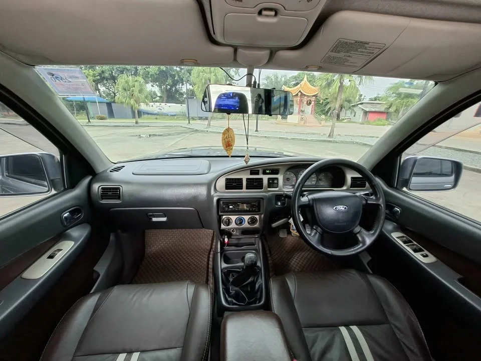 2006 Ford Everest I 2