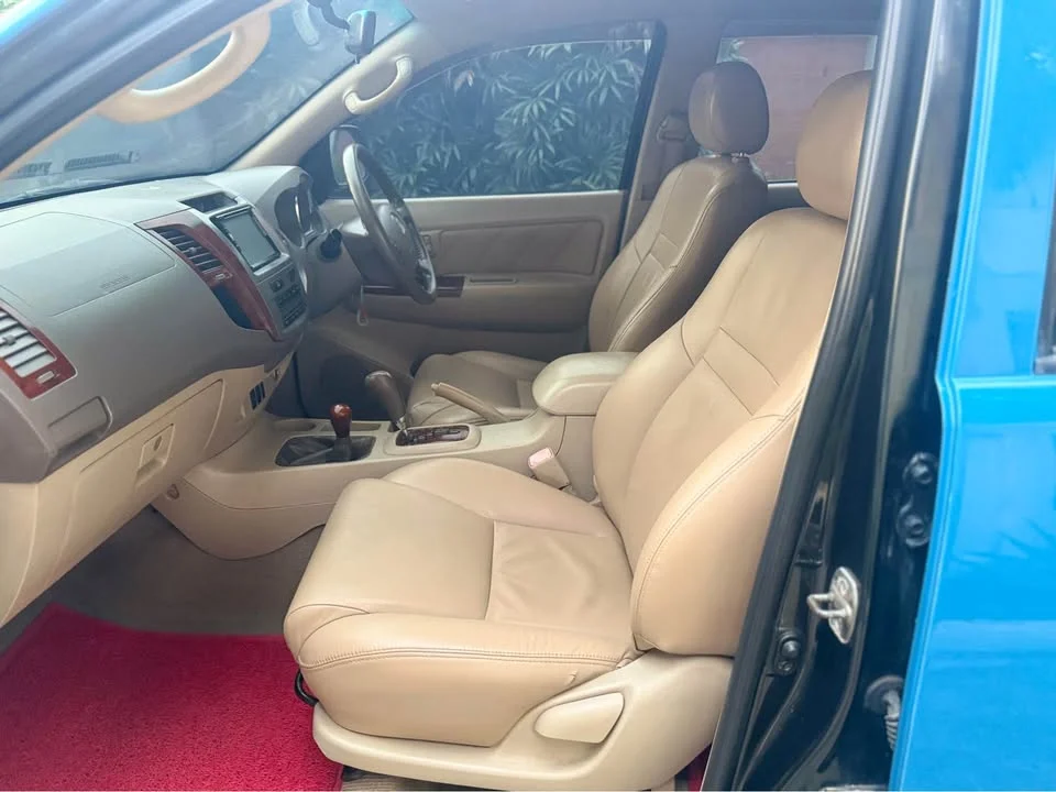 2007 Toyota Fortuner I 3