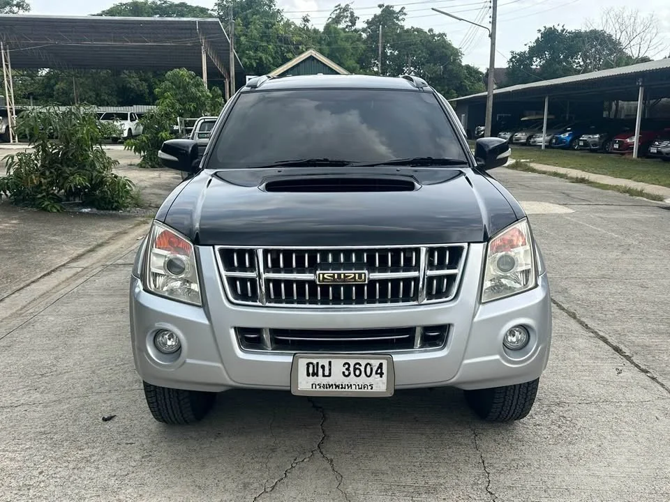 2007 Isuzu MU-7 2