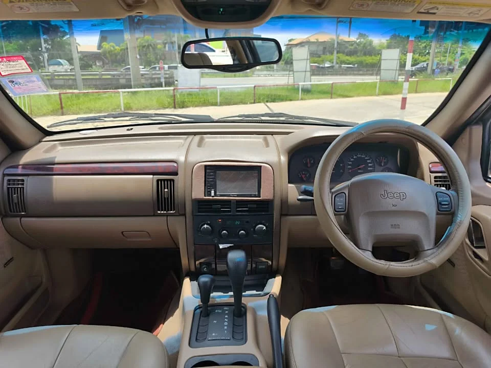 2001 Jeep Grand Cherokee WJ 2