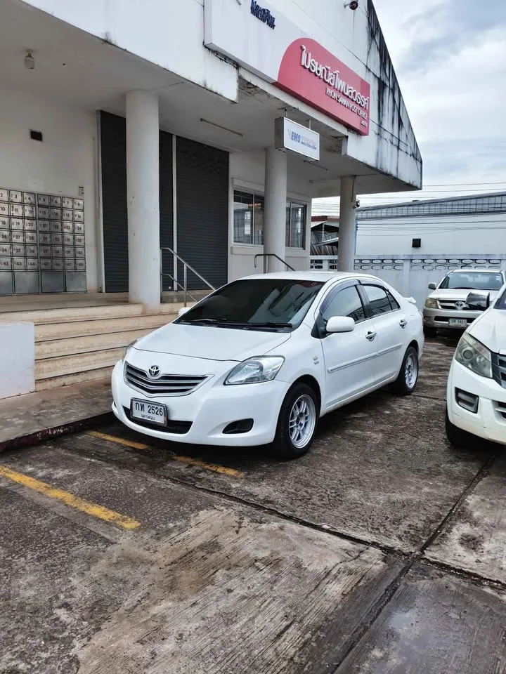 2010 Toyota Vios II 3