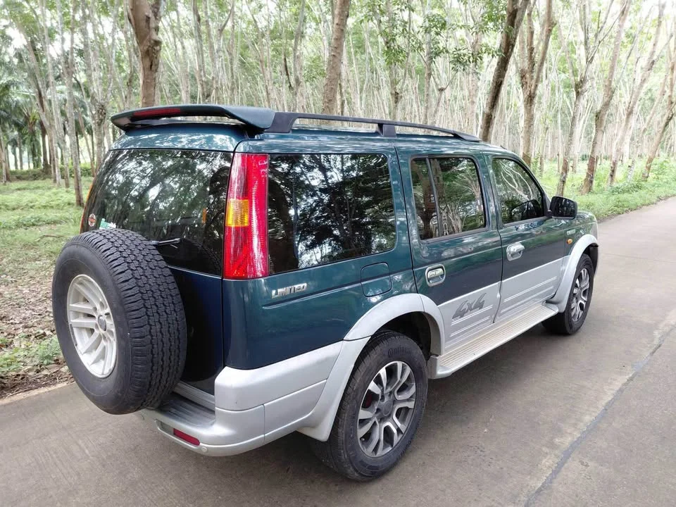 2004 Ford Everest I 2