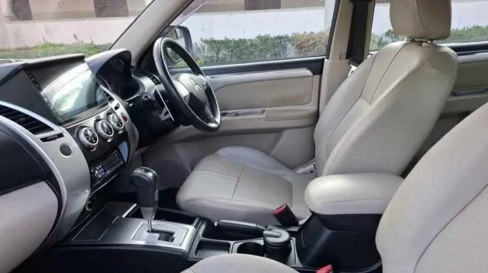 2012 Mitsubishi Pajero Sport II 3