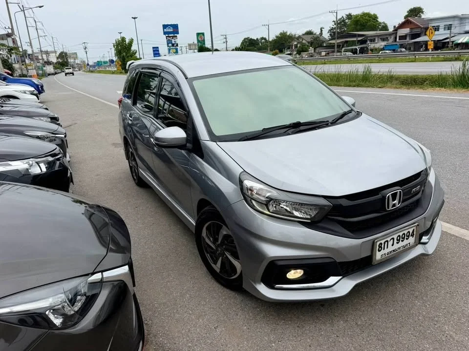 2019 Honda Mobilio II 3